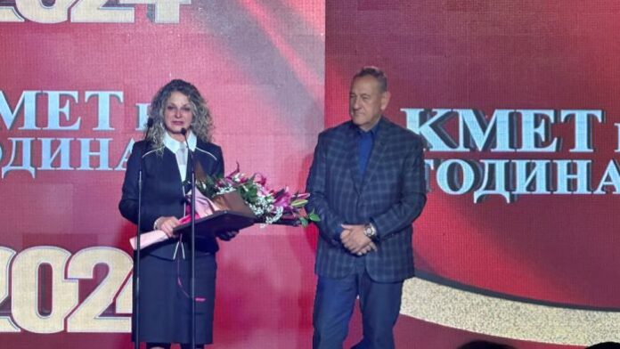 КСБ връчи специална награда в конкурса „Кмет на годината“