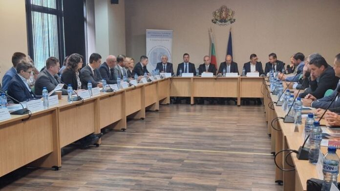 КТПП настоява за яснота относно напредъка по автомагистрала „Гюешево – Дупница“