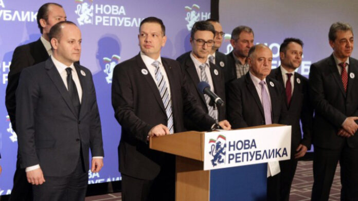 Кънев оглави ”Нова Република”