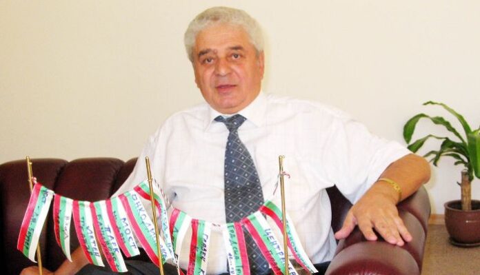 Лазар Причкапов прави 