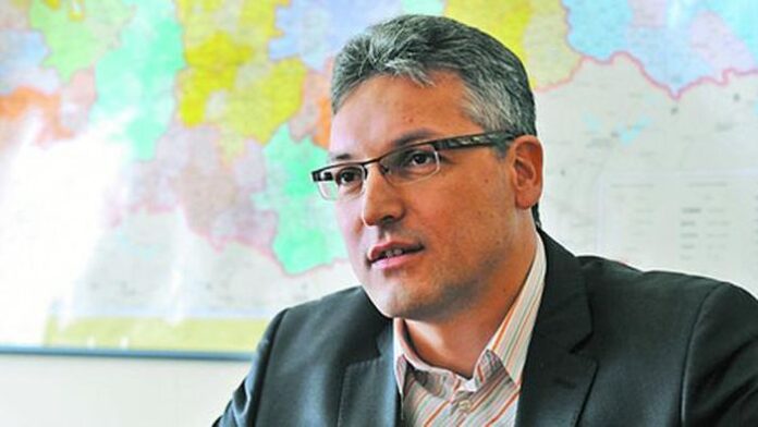 „Левицата!“: Дневният ред на българите не вълнува депутатите
