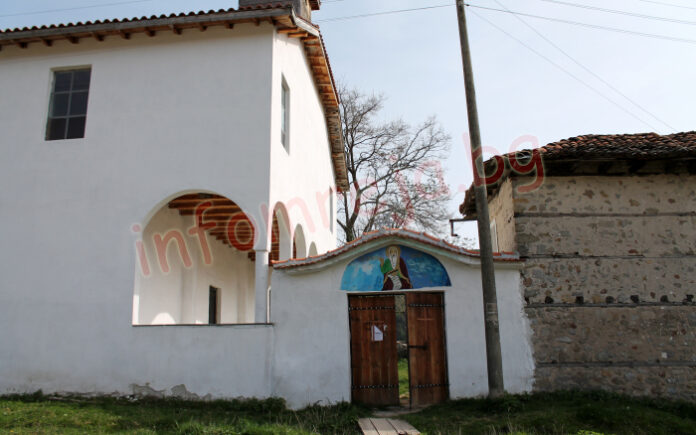 Литургия и курбан за храмовия празник на църквата 