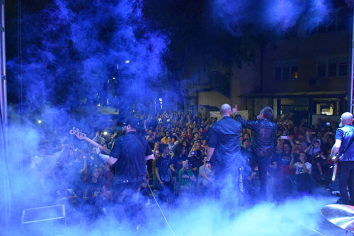 Любо Киров и Д2 пяха на сцената на Jumaya Stage Festival