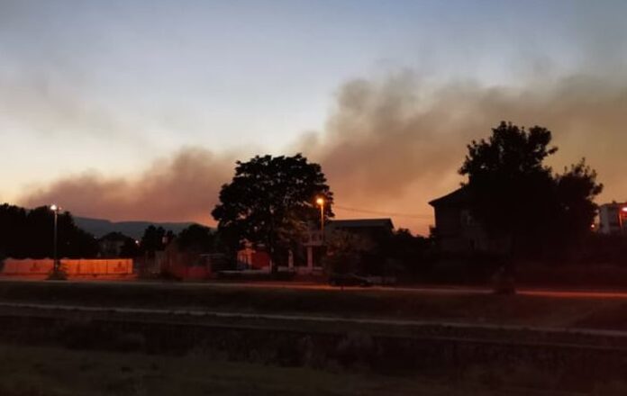 Локализиран е пожарът в село Чуденци