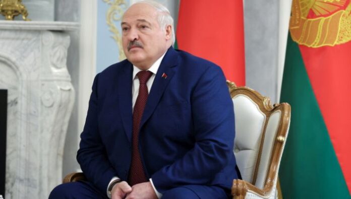Лукашенко вини САЩ за смъртта на иранския президент