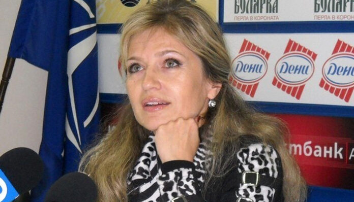 Мадлен Алгафари на среща със санданчани