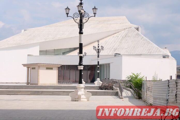 Македонската опра ще изнася концерти у нас