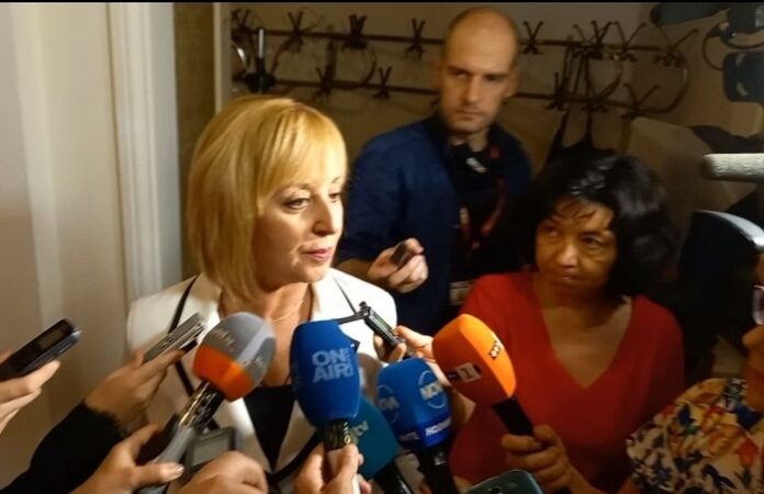 Манолова: До края на парламентарната процедура ИБГНИ ще има решение относно кабинета