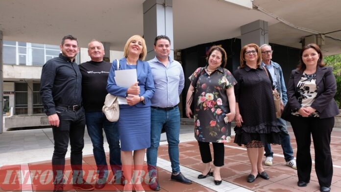 Манолова от Благоевград: Ние се борим за челните места