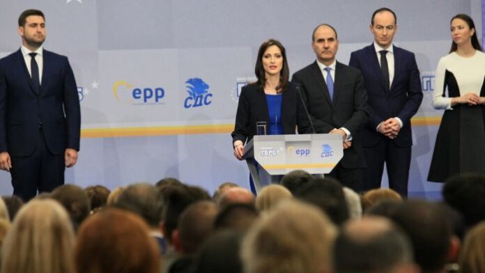 Мария Габриел води листата на ГЕРБ и СДС за евроизборите