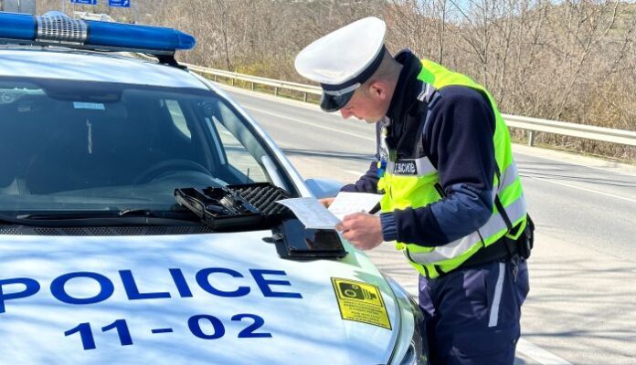 Мащабна полицейска акция в Ловеч: Установиха 130 водачи с превишена скорост