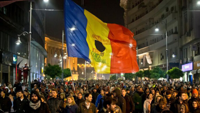 Масовите протести в Румъния доведоха до първа министерска оставка
