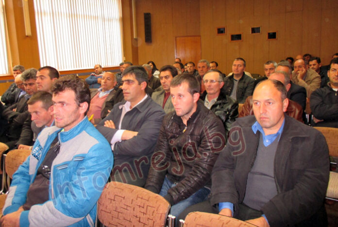 „Михайлидис“ купи 90 % от договорирания тютюн, „Булгартабак“ започва кампанията от 1 декември