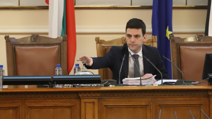 Минчев: Няма да има промени в други закони през бюджета