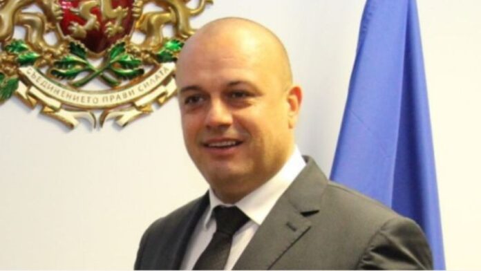 Министерството на туризма иска повече помощ за бизнеса