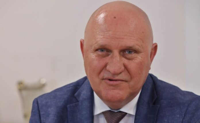 Министър Цоков: 2 май ще бъде неучебен за цялата страна