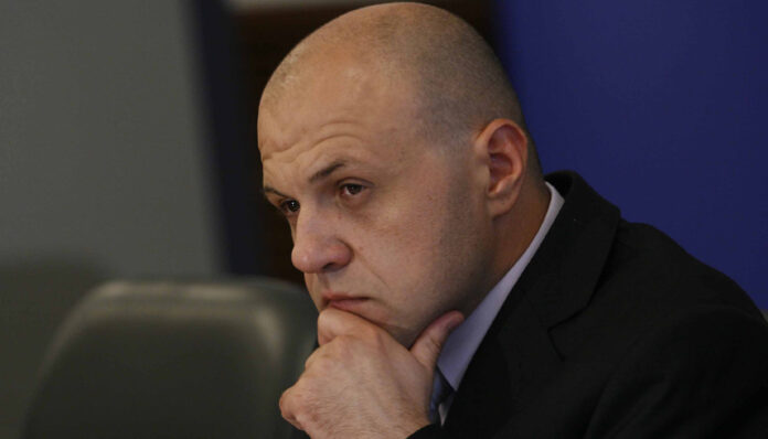 Министър Дончев открива областния информационен център в Благоевград