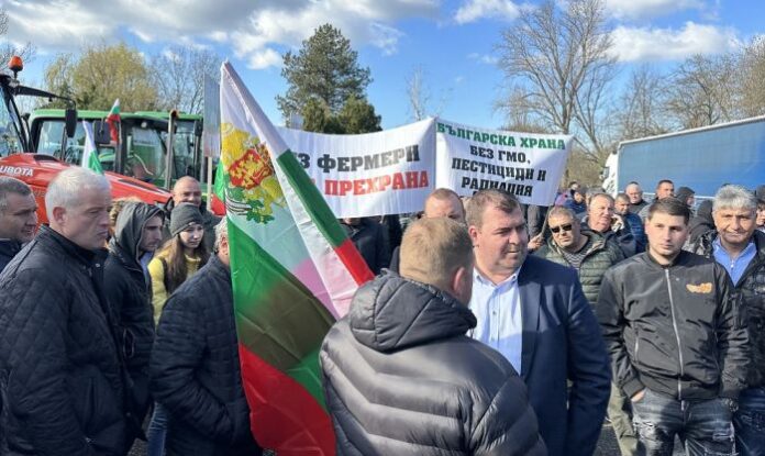 Министър Гечев от протеста на зърнопроизводителите: Солидарността в Европа трябва да е равна