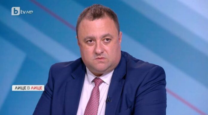 Министър Иванов: Хората вече могат да се отопляват с дърва на цени