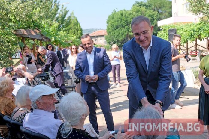 Министър