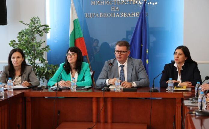 Министър Кондева даде старт на изготвяне на структура и функционалност на Националната детска болница