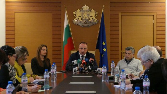 Министър Порожанов: Диалог с биопроизводителите има