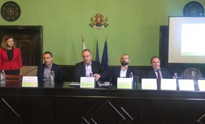 Министър Порожанов: Проектите за плодове и зеленчуци са за близо 900 млн. лв.