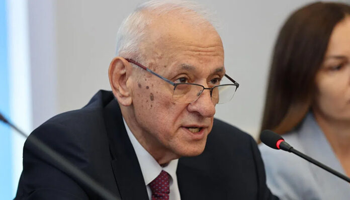 Министър Силви Кирилов след думите на Тошко Йорданов: Не ме вкарвайте в политически интриги