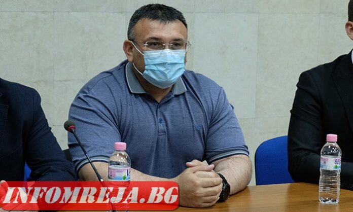 Младен Маринов влезе на разпит в ГДБОП
