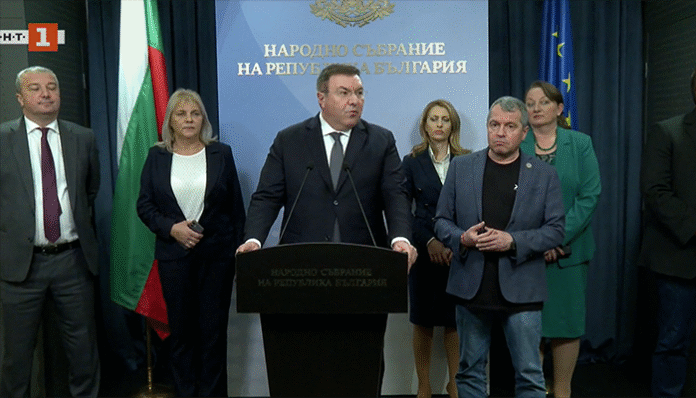 Мнозинството за АПС: Проблемът е за постове