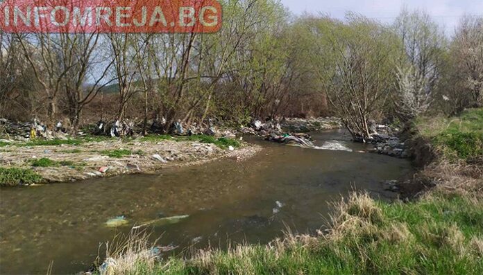 МОСВ разпореди проверки за почистване на речните легла