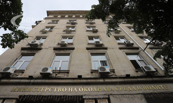 МОСВ: Уволнени зам.-министри в МОСВ тайно назначени за директори на дирекции в министерството
