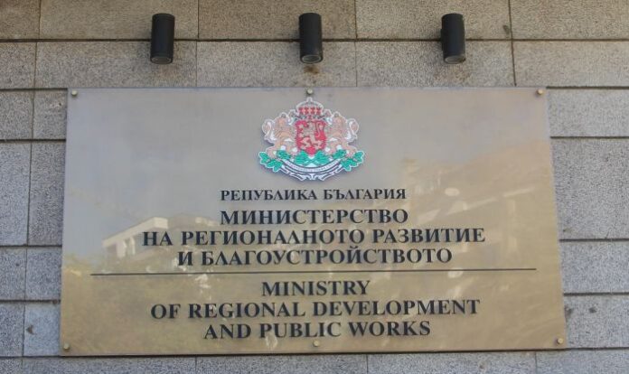 МРРБ: С промени в Закона за кадастъра и имотния регистър гражданите и бизнесът спират да са „куриери“