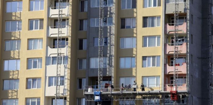 МС реши: Плащаме на домоуправител