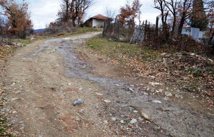 Мултифункционална спортна площадка изграждат в благоевградското село Изгрев