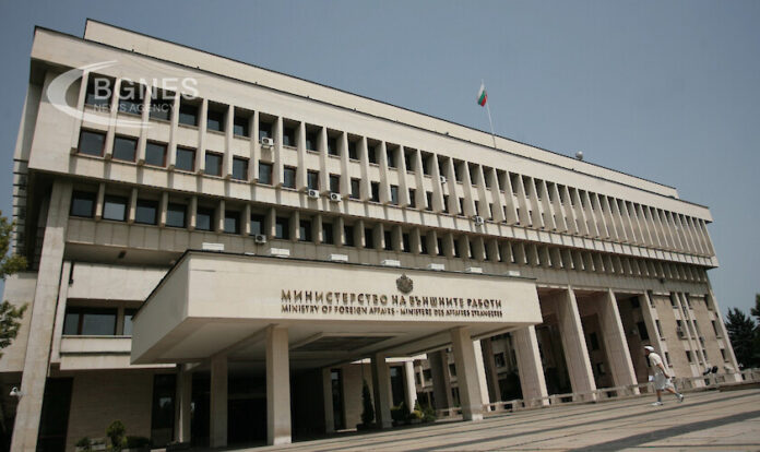 МВнР за санкциите: София и Вашингтон остават в готовност за диалог