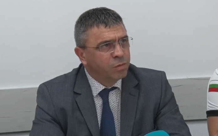 МВР министърът за самолетната катастрофа: Не са ми потвърдили за двама загинали