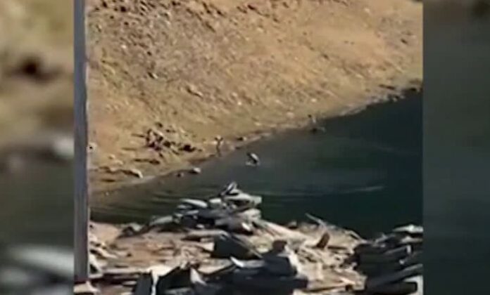 Мъже се изкъпаха в едно от Седемте рилски езера