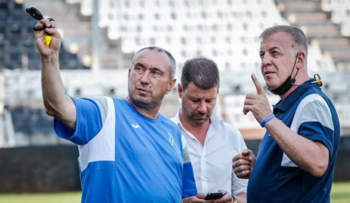Мъри и Наско лично убедили чужденец да избере офертата на 