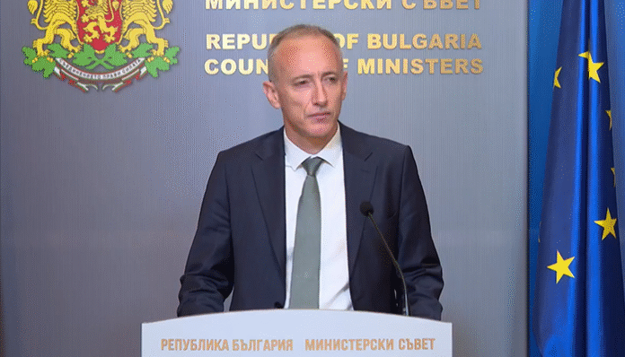 Над 2000 зрелостници не се явиха на матурата