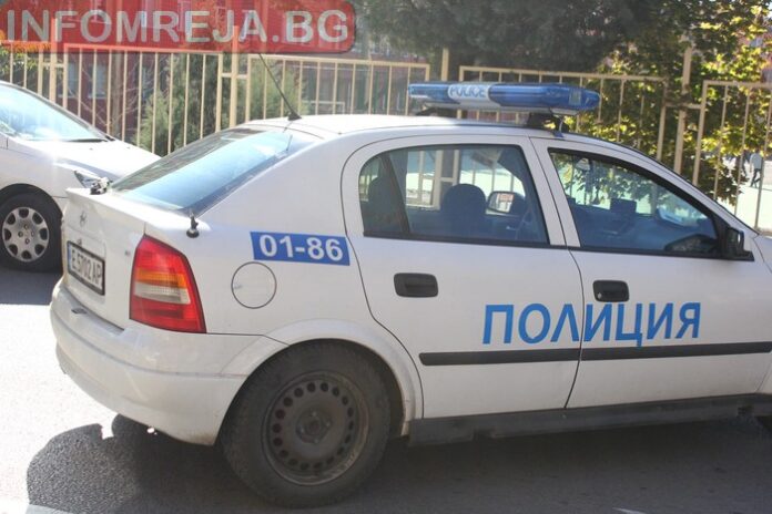 Над 3000 къса нелегални цигари и 750 л алкохол менте иззеха при акция в Благоевград