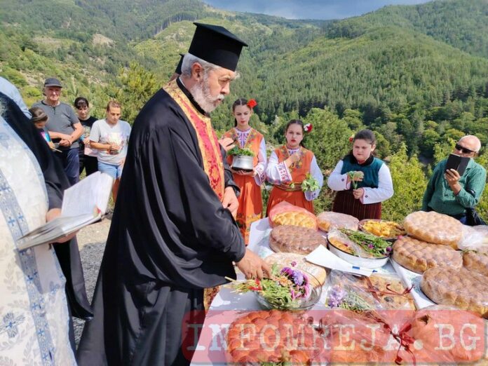 Над Гостун бди вярата