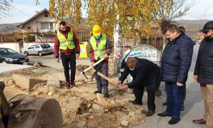 Направиха първа копка за цялостна подмяна на водопровода в Джерман