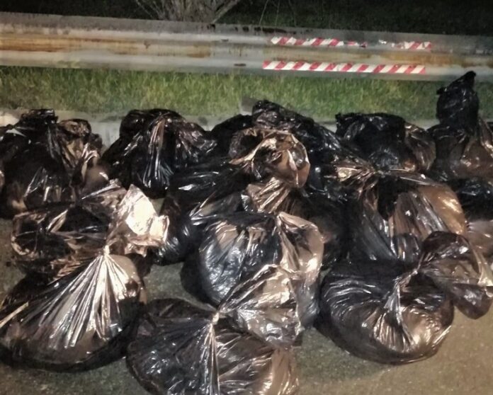 Неутрализираха група за търговия с тютюн