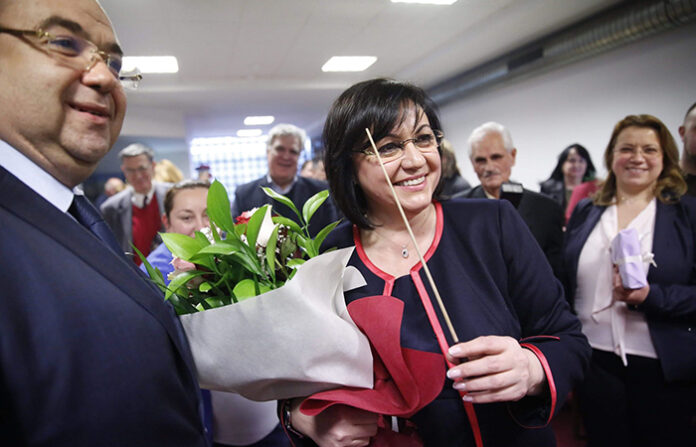 Нинова на 50! Президентът я поздрави по телефона