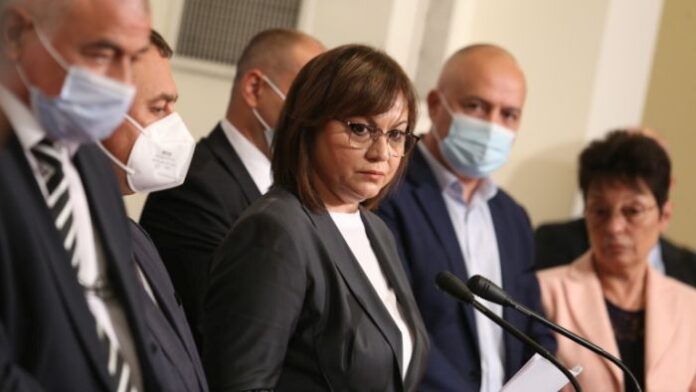 Нинова остро към „партиите на протеста“: Държаха се скандално!