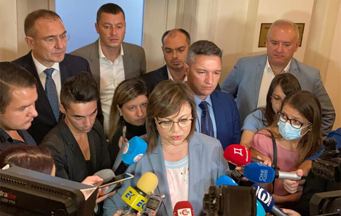 Нинова: Ще решим за подкрепа на кабинета