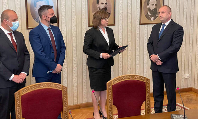 Нинова:  В този парламент надделя партийното его