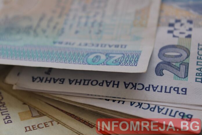 НСИ: Заплатите не мърдат
