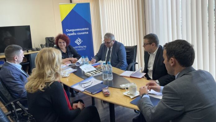 Областният управител Катя Димитрова проведе работна срещна с депутатите от региона